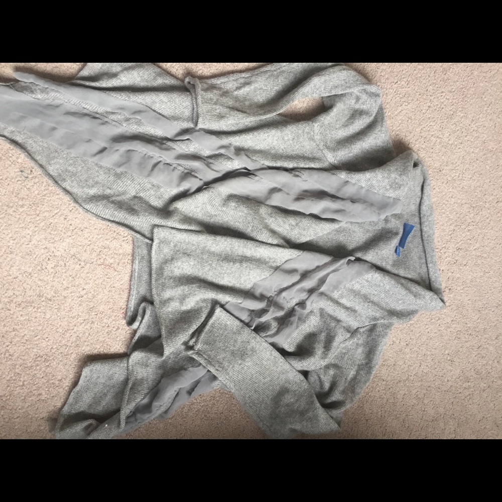 Vera Wang sweater